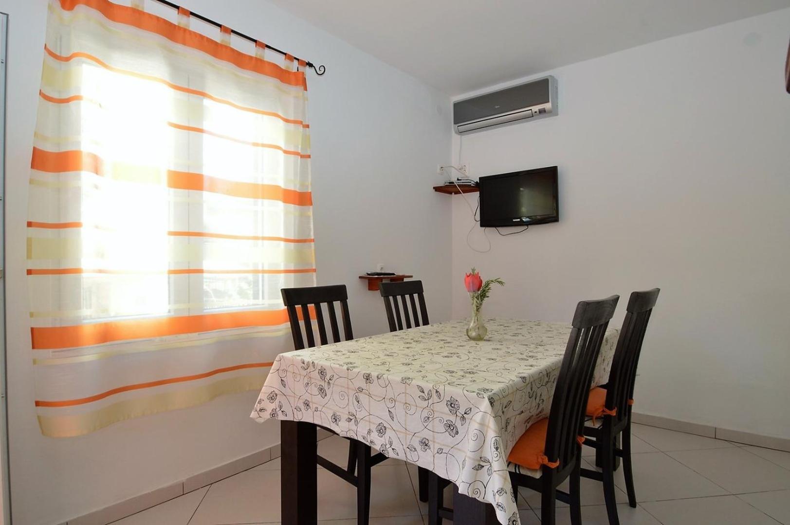 House Rahela Hotel มาลีโลชินจ์ ภายนอก รูปภาพ